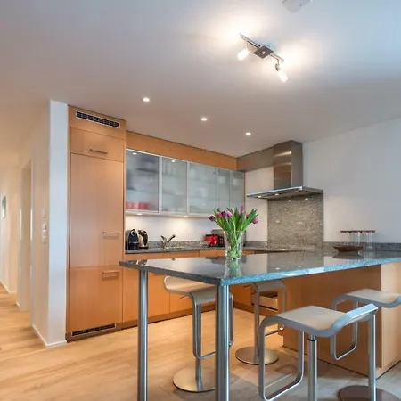 דירה Amselfluh ארוזה